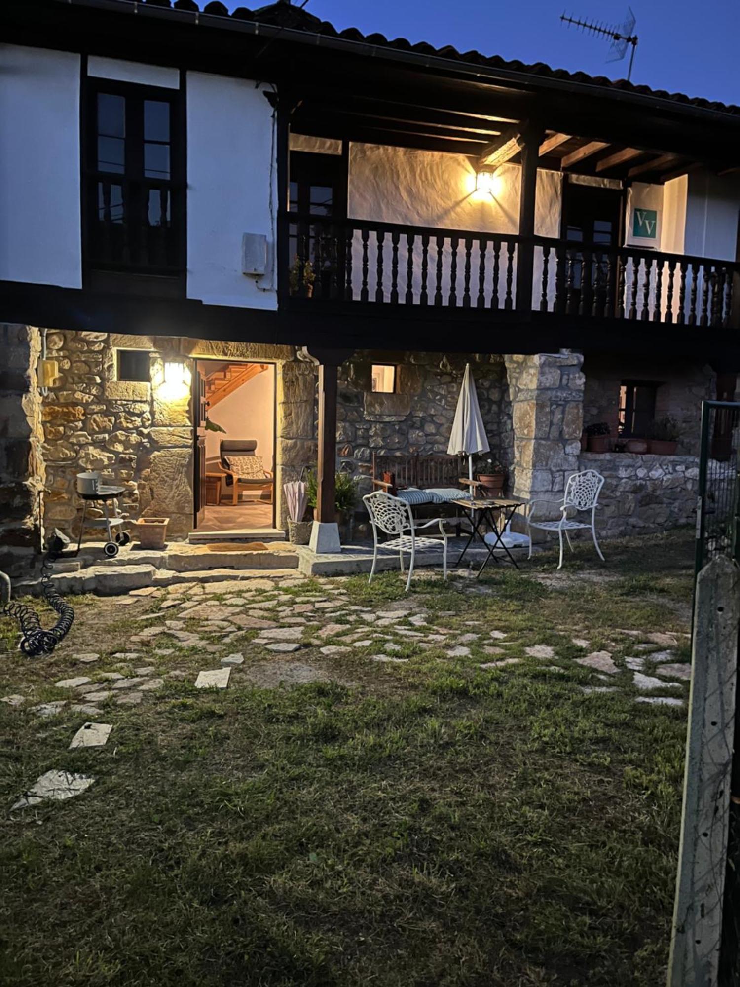 La Casina Del Corral Villa Onís Екстериор снимка